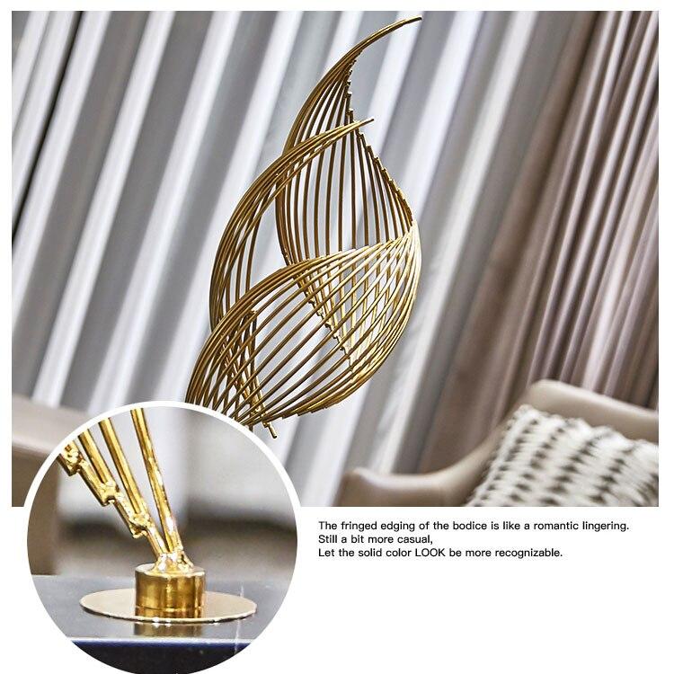 Home Decoration sculpture For Living Room Metal European Abstract Handicraft Statues Office Desk Decoration Art Fgurines