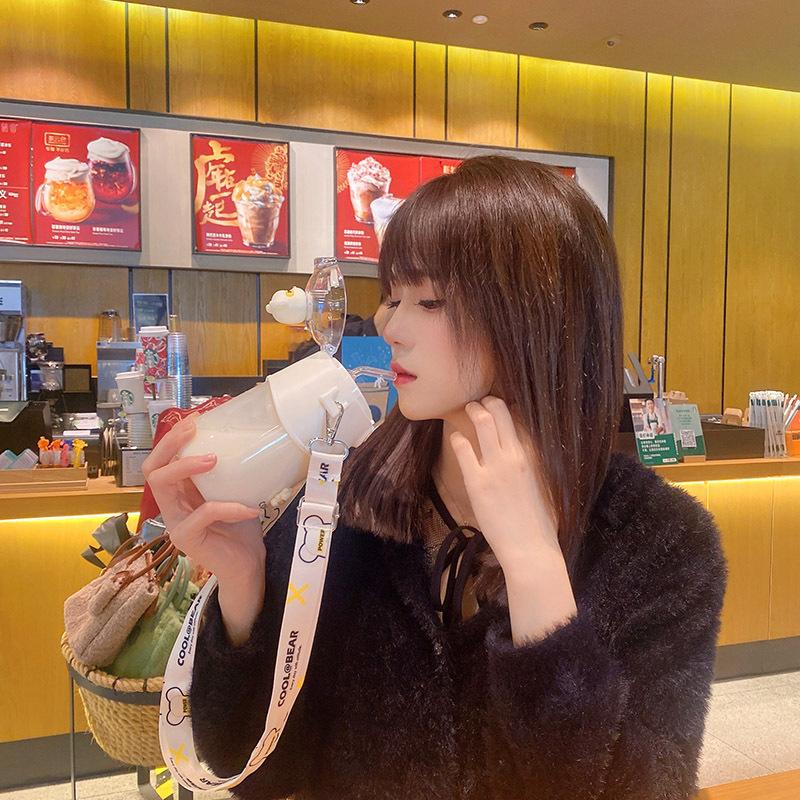 630ml Fashionable lovely Water Bottle Outdoor Water Bottle With Straw Plastic Portable Water Cup Dinkware Camping Girls Bottle