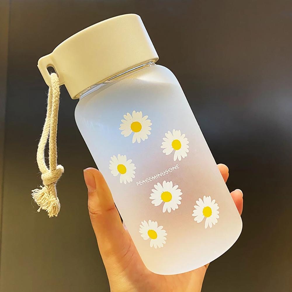 450ml Smal Daisy Plastic Water Bottle BPA Free Creative Frosted Portable Rope Travel Water Bottle Men and Women Handy Cup
